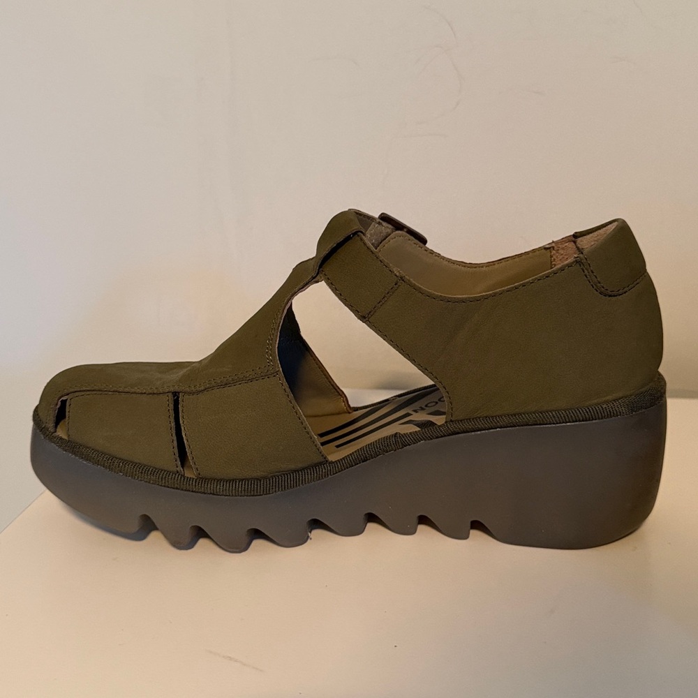 Fly London BURI481FLY Wedge Sandals in Olive Green Womens size 42/11-11.5 - Picture 8 of 13